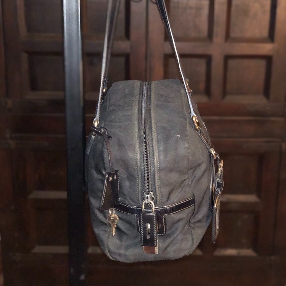 Authentic PRADA Black Nylon & Leather Shoulder Bag - Picture 3 of 4